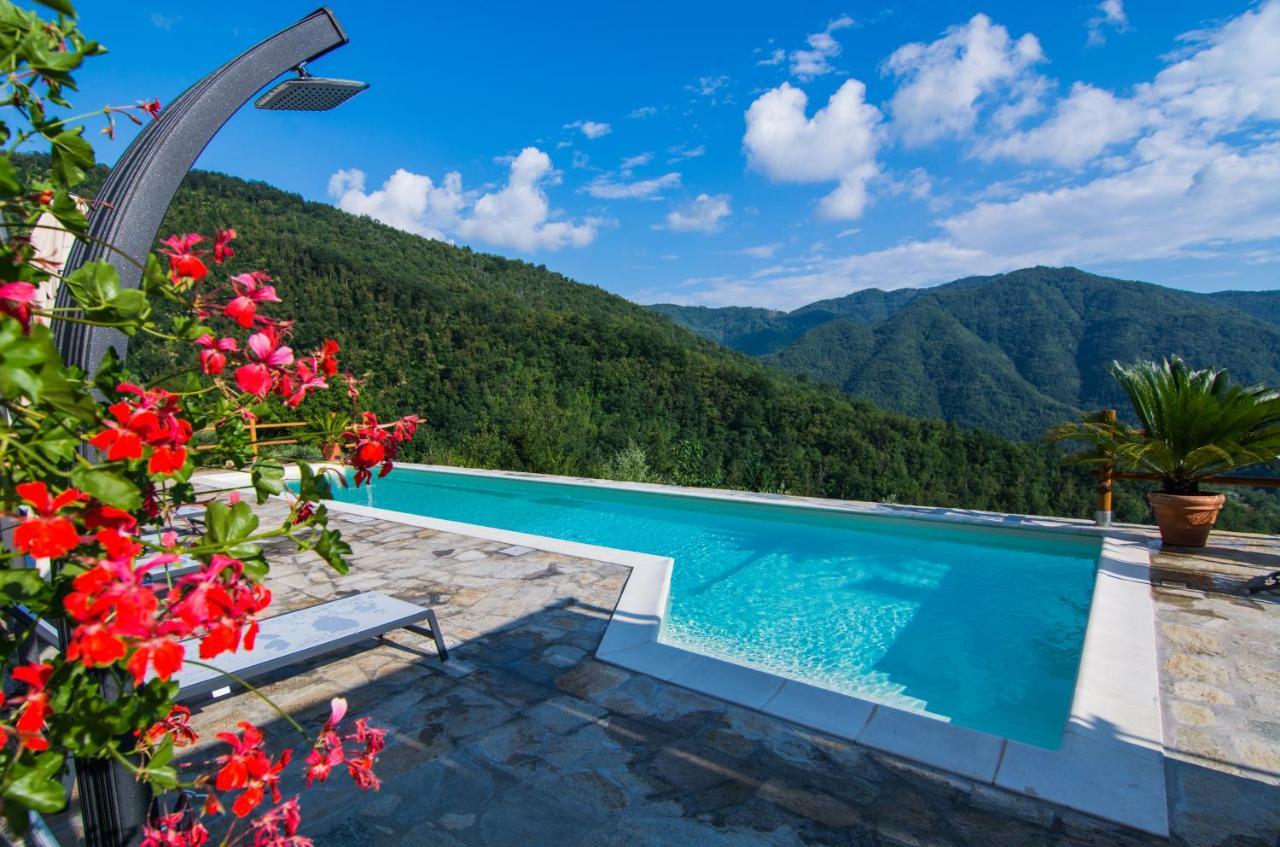 Agriturismo Casa Turchetti Comano  ภายนอก รูปภาพ