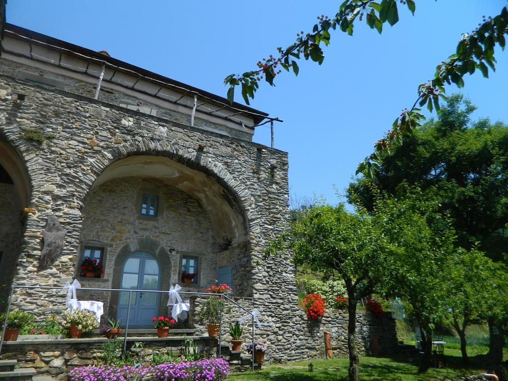 Agriturismo Casa Turchetti Comano  ภายนอก รูปภาพ